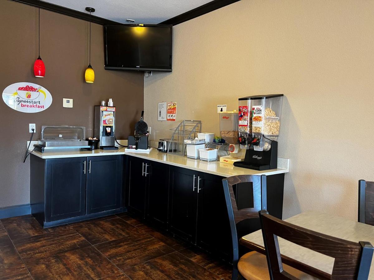 Motel Super 8 By Wyndham Center Extérieur photo