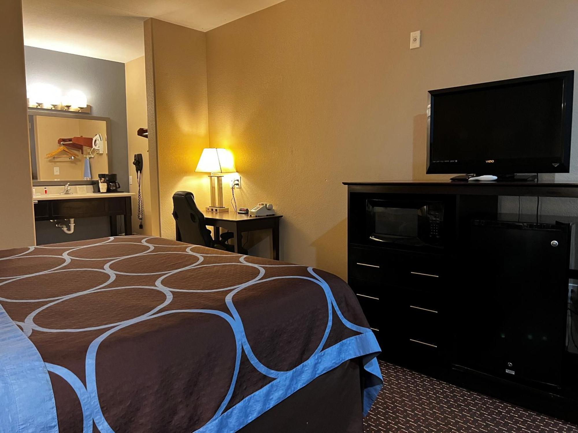 Motel Super 8 By Wyndham Center Extérieur photo